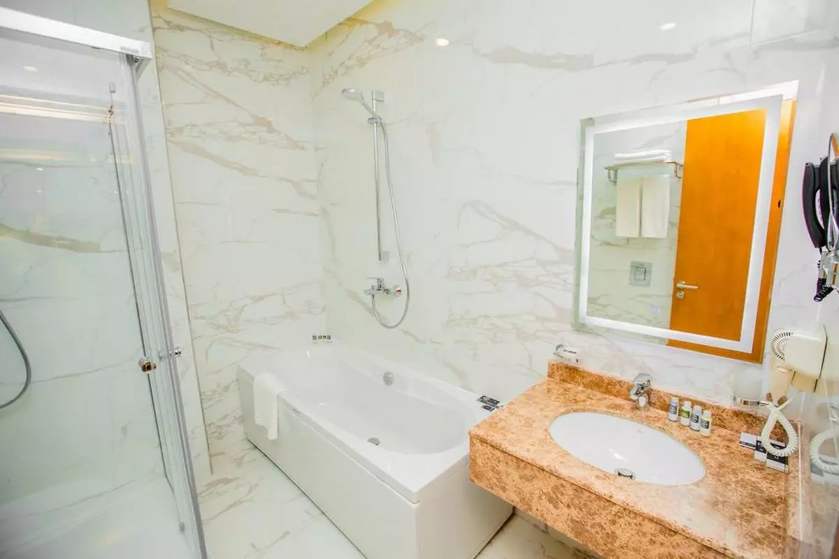 Desire Hotel BATHROOM (Copy).jpg